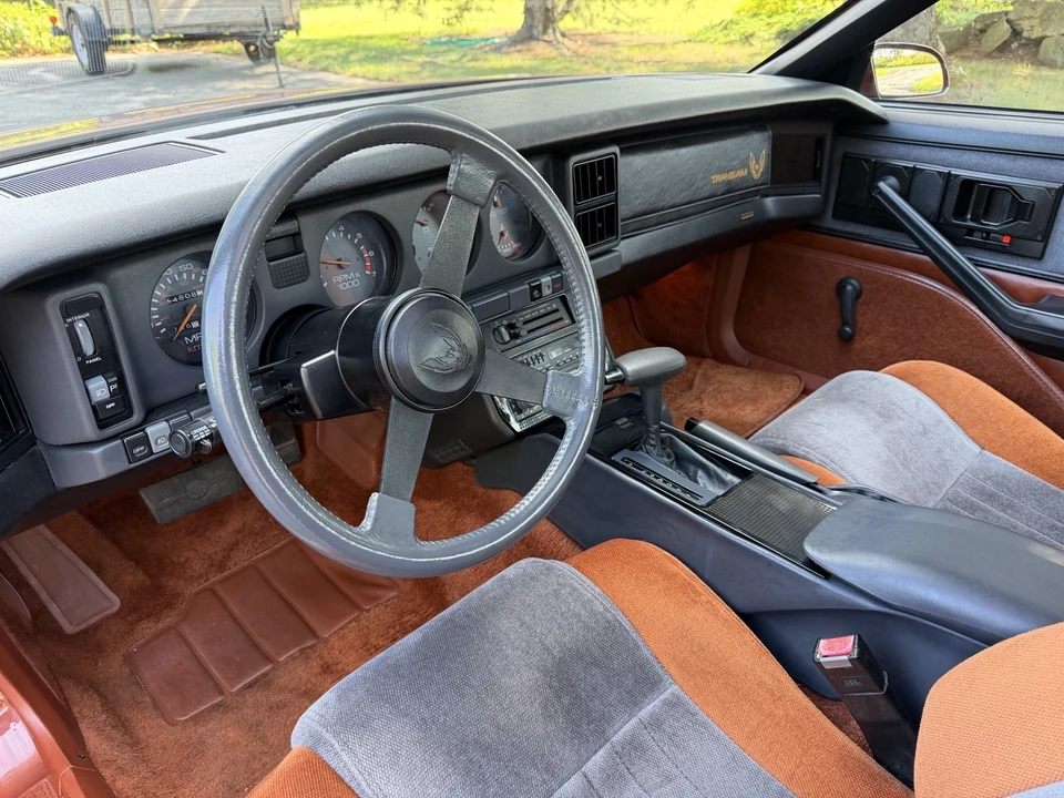 1985 Pontiac Firebird Trans Am 3rd Gen - Image 7 of 12