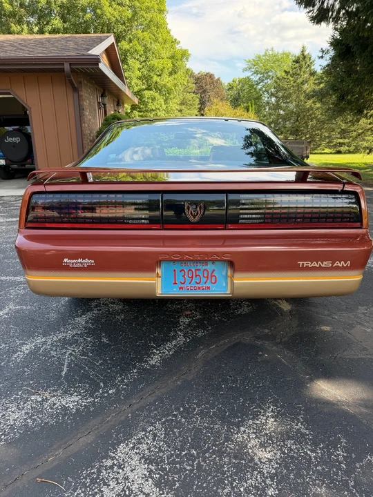 1985 Pontiac Firebird Trans Am 3rd Gen - Image 5 of 12