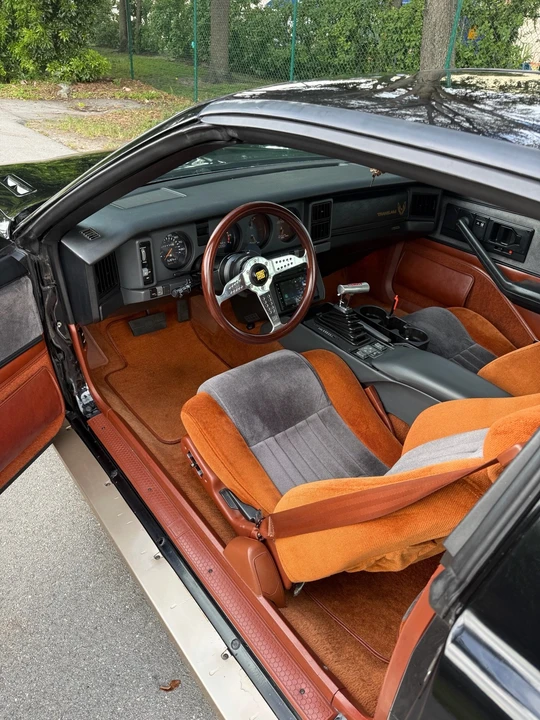 1985 Pontiac Firebird Trans Am 3rd Gen - Image 10 of 15