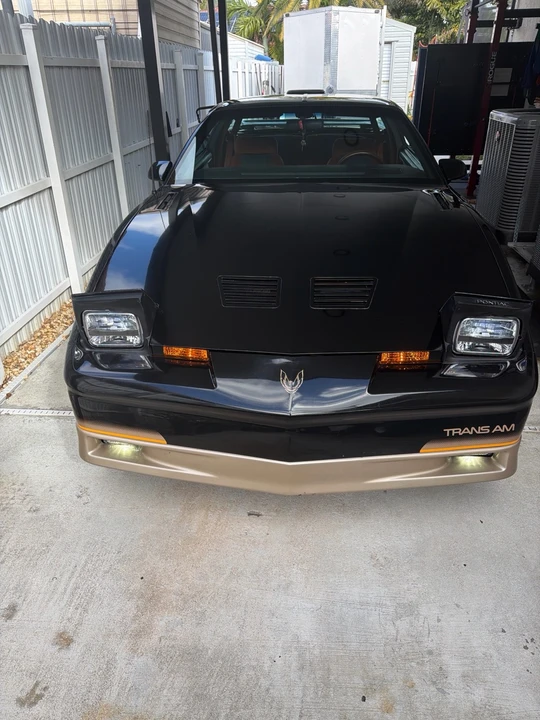1985 Pontiac Firebird Trans Am 3rd Gen - Image 7 of 15