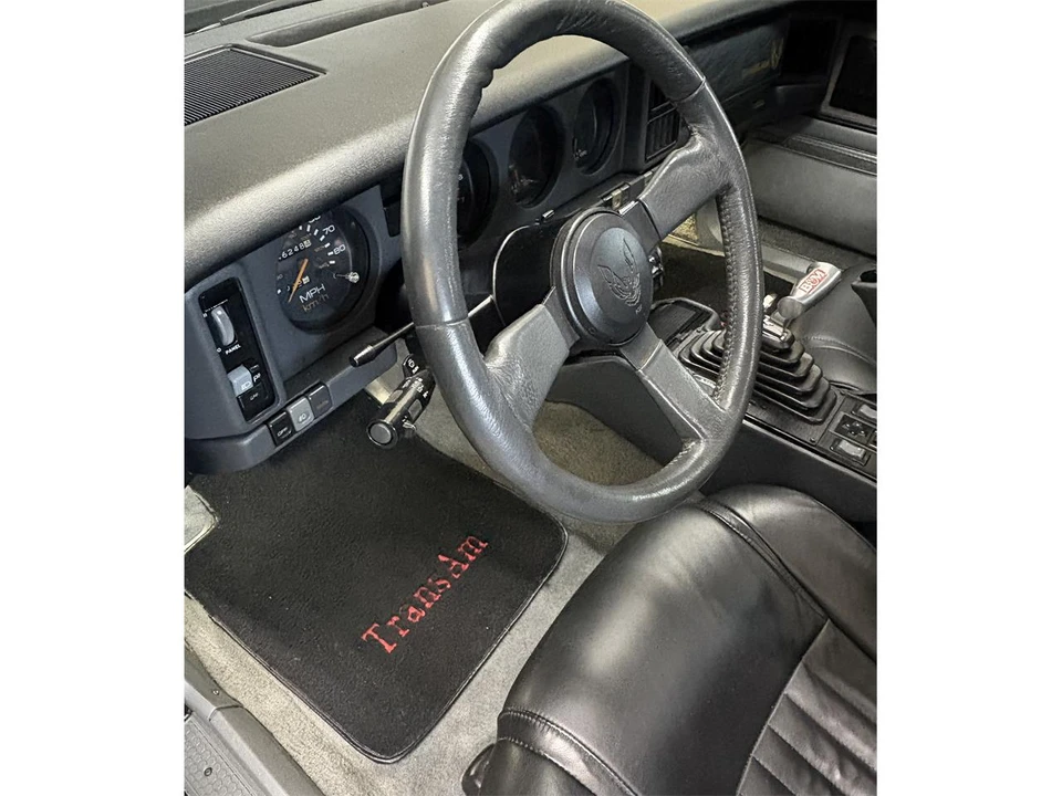 1985 Pontiac Firebird Trans Am 3rd Gen - Image 16 of 25