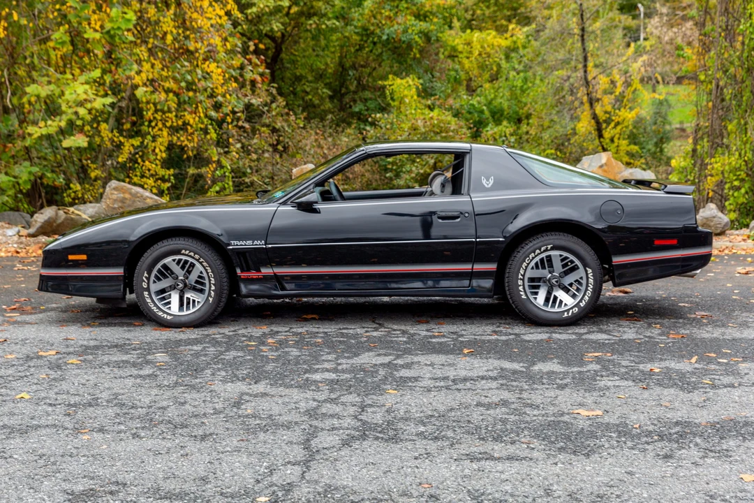 1985 Pontiac Firebird Trans Am 3rd Gen - Image 13 of 31