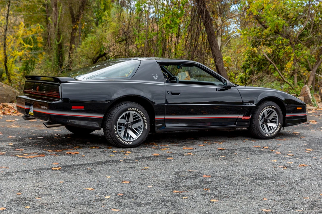 1985 Pontiac Firebird Trans Am 3rd Gen - Image 7 of 31