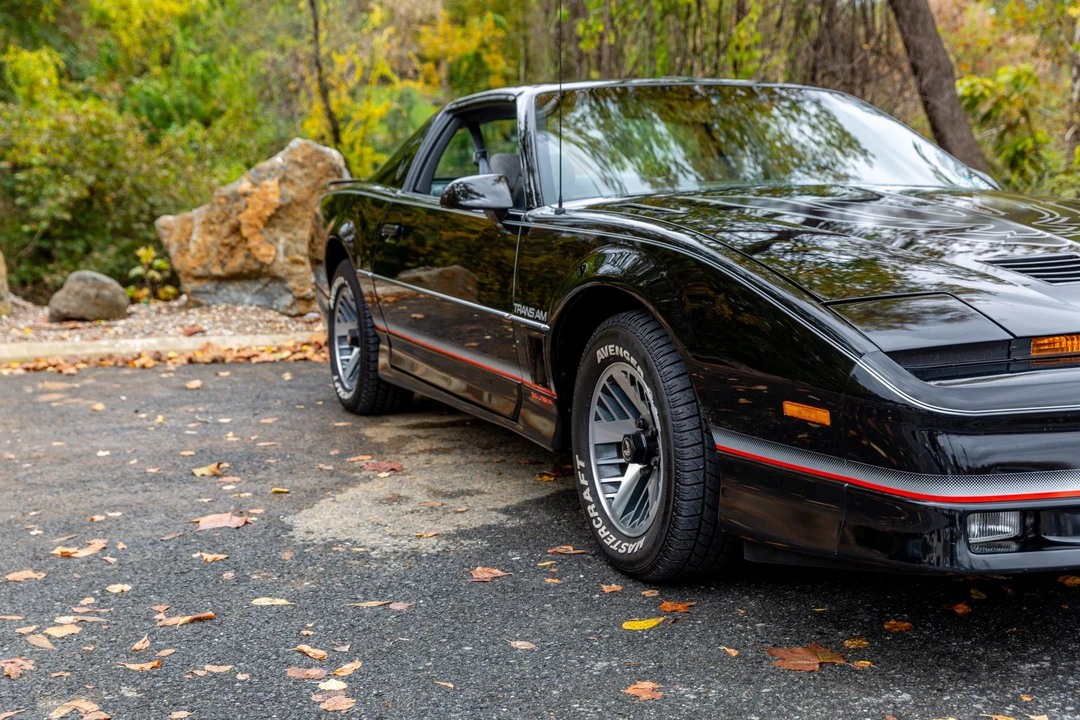 1985 Pontiac Firebird Trans Am 3rd Gen - Image 15 of 31