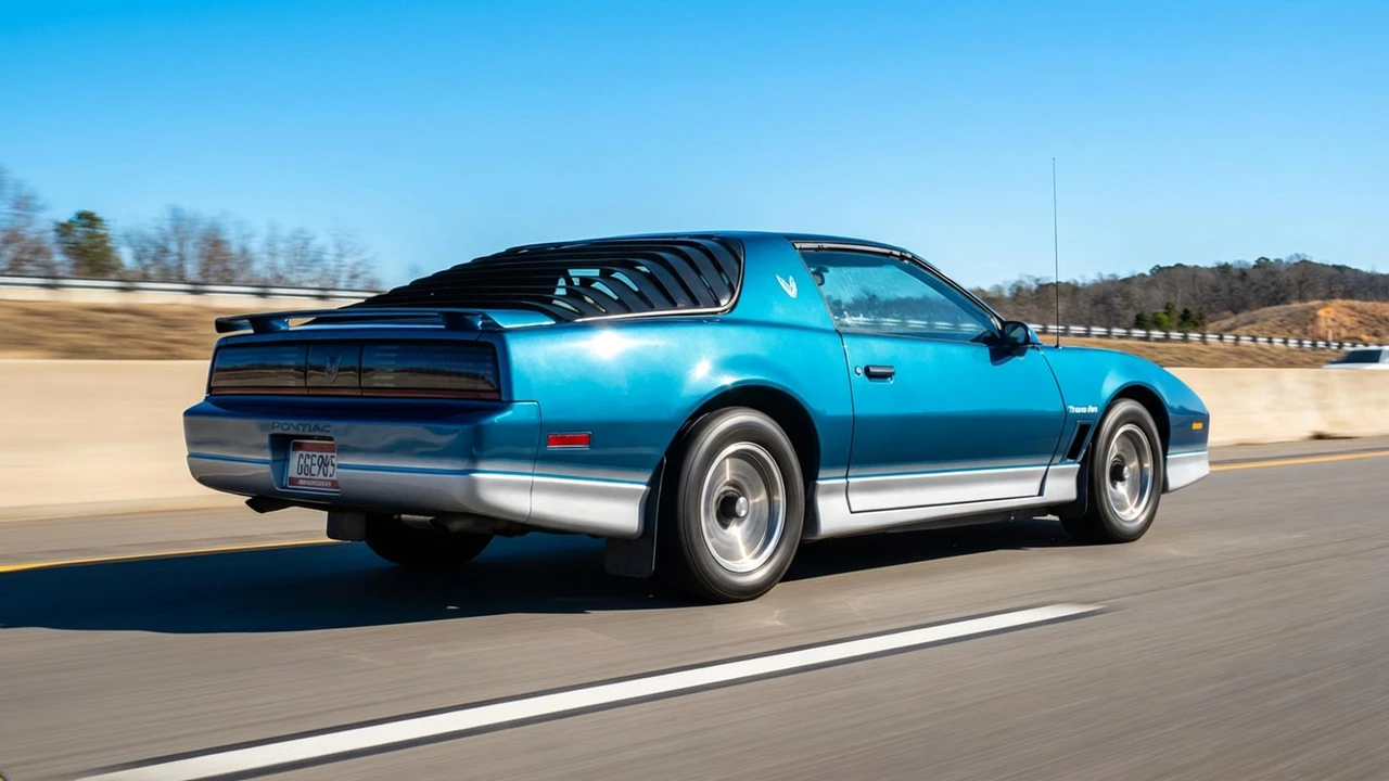 1985 Pontiac Firebird Trans Am 3rd Gen - Image 23 of 31