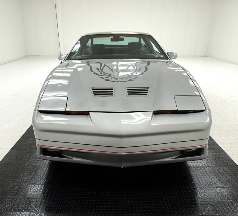 1985 Pontiac Firebird Trans Am 3rd Gen - Image 8 of 12