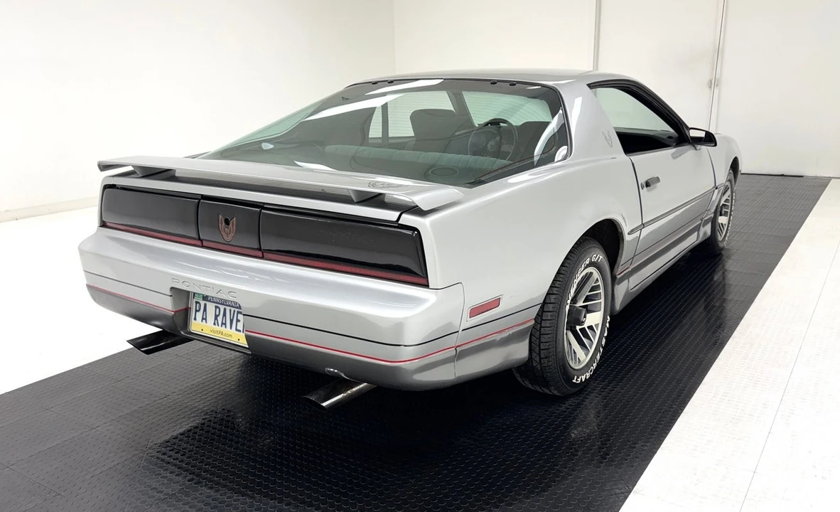 1985 Pontiac Firebird Trans Am 3rd Gen - Image 5 of 31