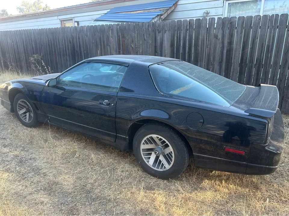 1985 Pontiac Firebird Trans Am 3rd Gen - Image 4 of 8