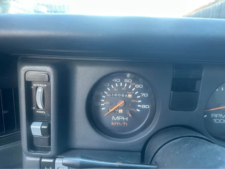 1985 Pontiac Firebird Trans Am 3rd Gen - Image 6 of 8