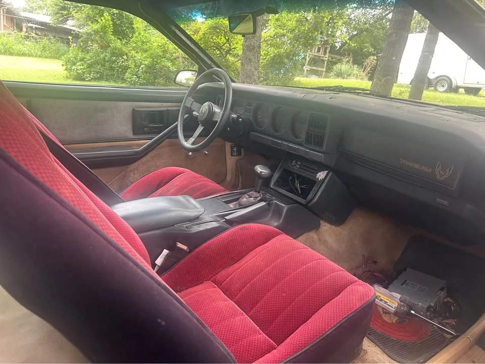 1985 Pontiac Firebird Trans Am 3rd Gen - Image 8 of 14