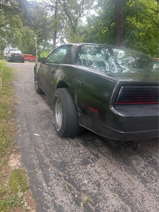 1985 Pontiac Firebird Trans Am 3rd Gen - Image 3 of 14