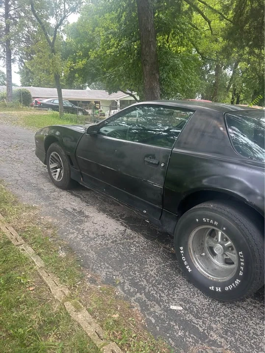 1985 Pontiac Firebird Trans Am 3rd Gen - Image 4 of 14