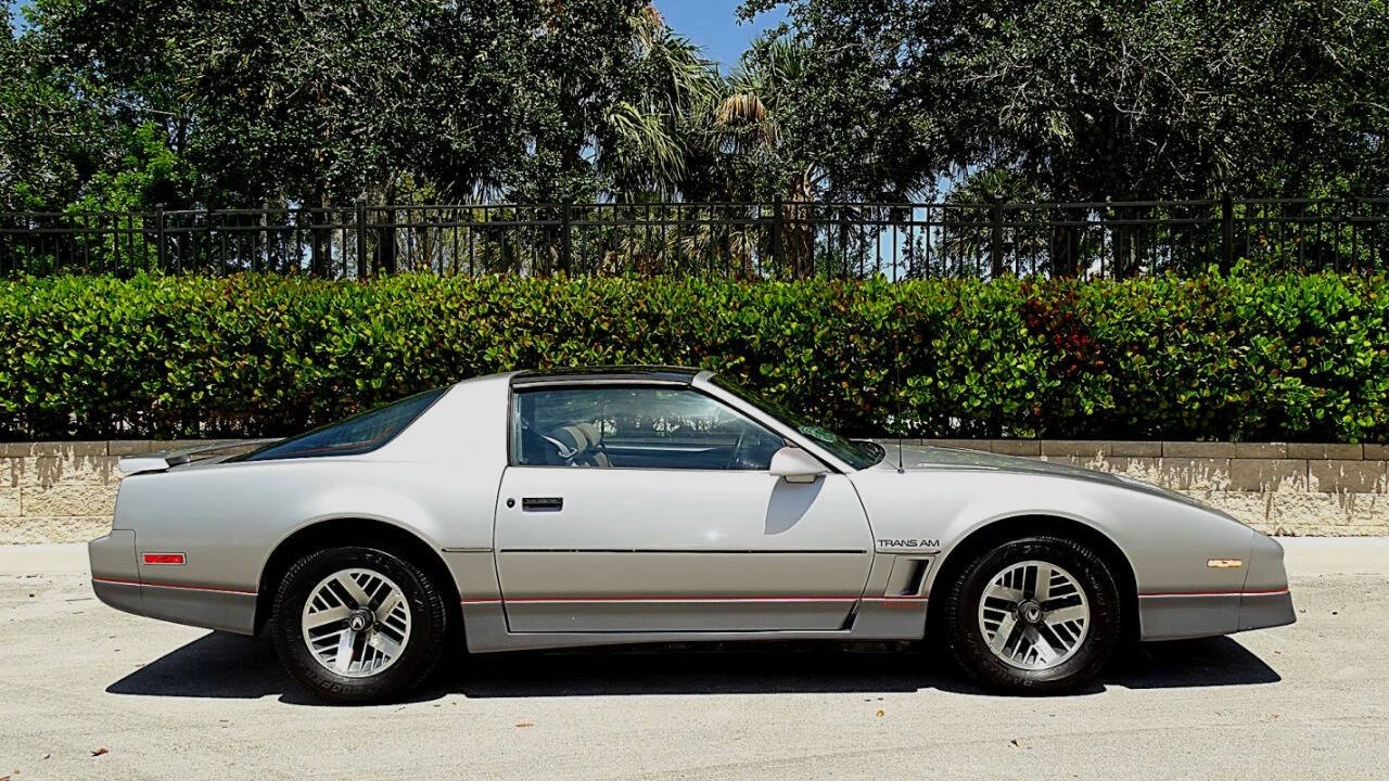 1985 Pontiac Firebird Trans Am 3rd Gen - Image 30 of 31