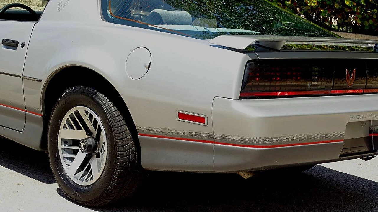1985 Pontiac Firebird Trans Am 3rd Gen - Image 31 of 31