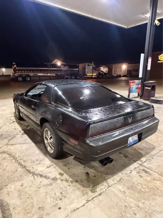 1985 Pontiac Firebird Trans Am 3rd Gen - Image 4 of 7