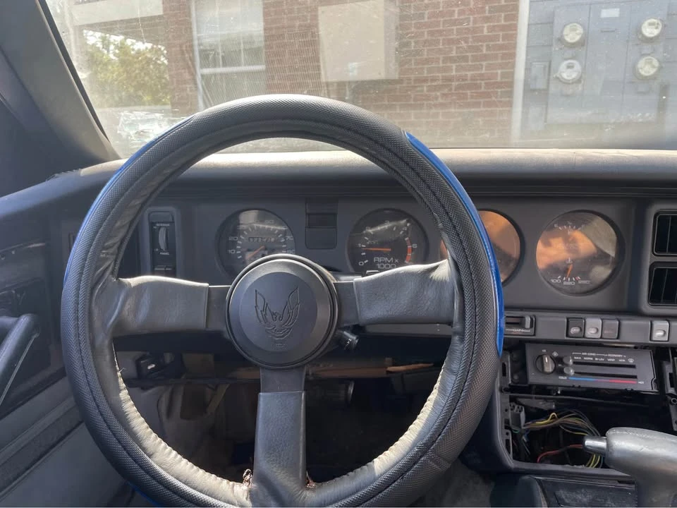 1985 Pontiac Firebird Trans Am 3rd Gen - Image 7 of 10