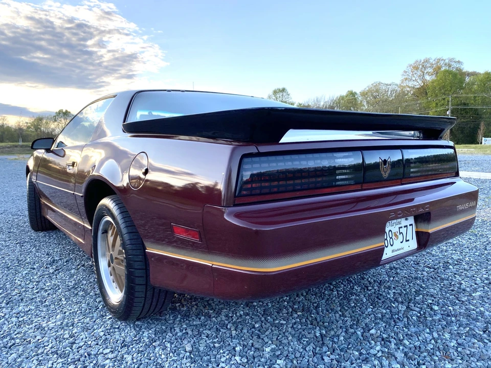 1985 Pontiac Firebird Trans Am 3rd Gen - Image 6 of 31