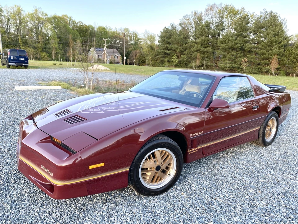 1985 Pontiac Firebird Trans Am 3rd Gen - Image 16 of 31