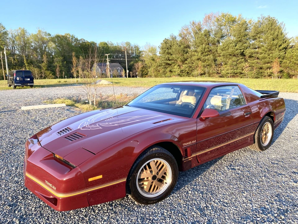 1985 Pontiac Firebird Trans Am 3rd Gen - Image 17 of 31