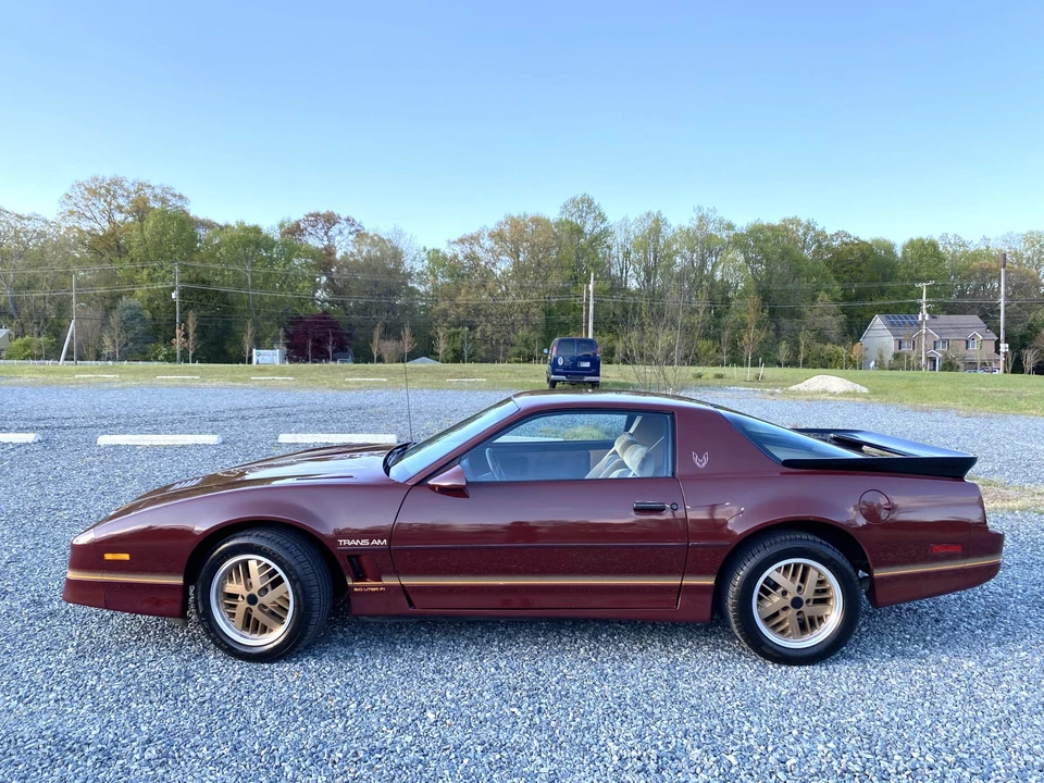 1985 Pontiac Firebird Trans Am 3rd Gen - Image 12 of 31