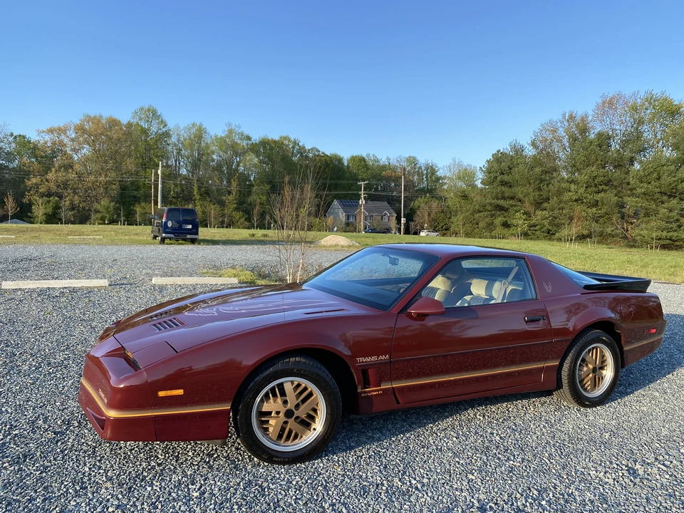 1985 Pontiac Firebird Trans Am 3rd Gen - Image 11 of 31