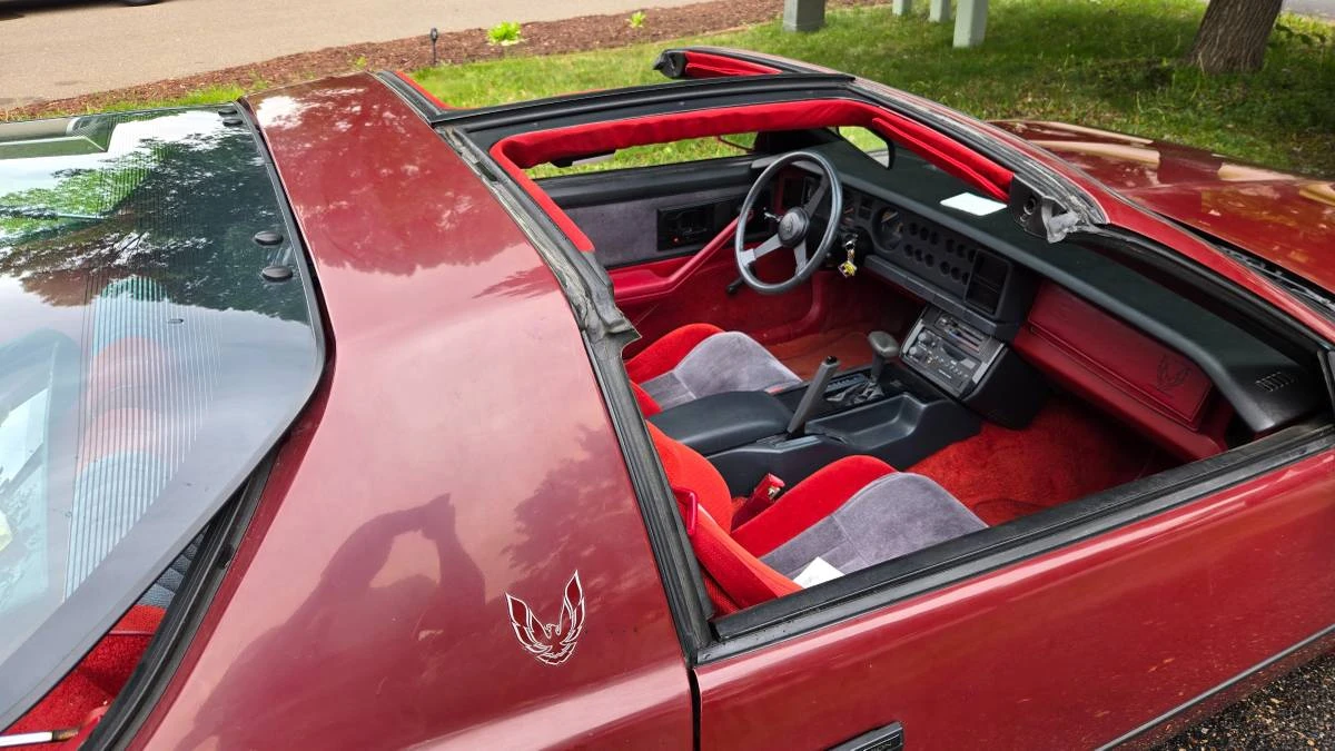 1985 Pontiac Firebird 3rd Gen - Image 10 of 13