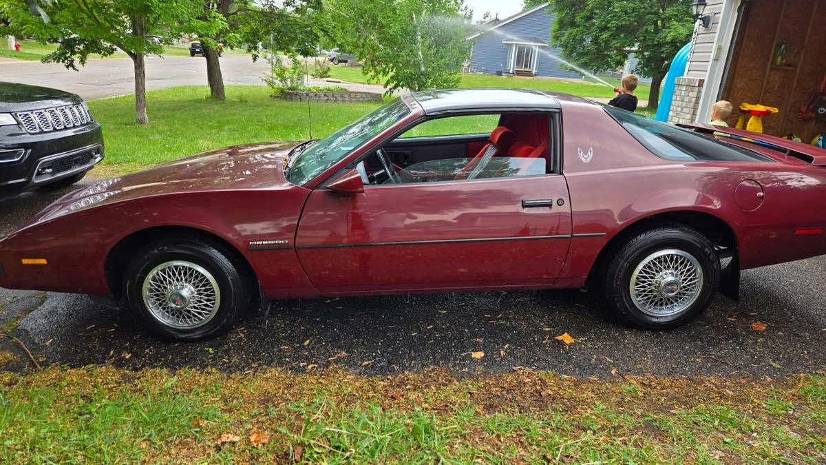 1985 Pontiac Firebird 3rd Gen - Image 4 of 13