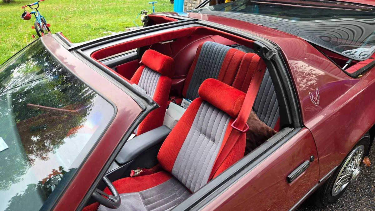 1985 Pontiac Firebird 3rd Gen - Image 7 of 13