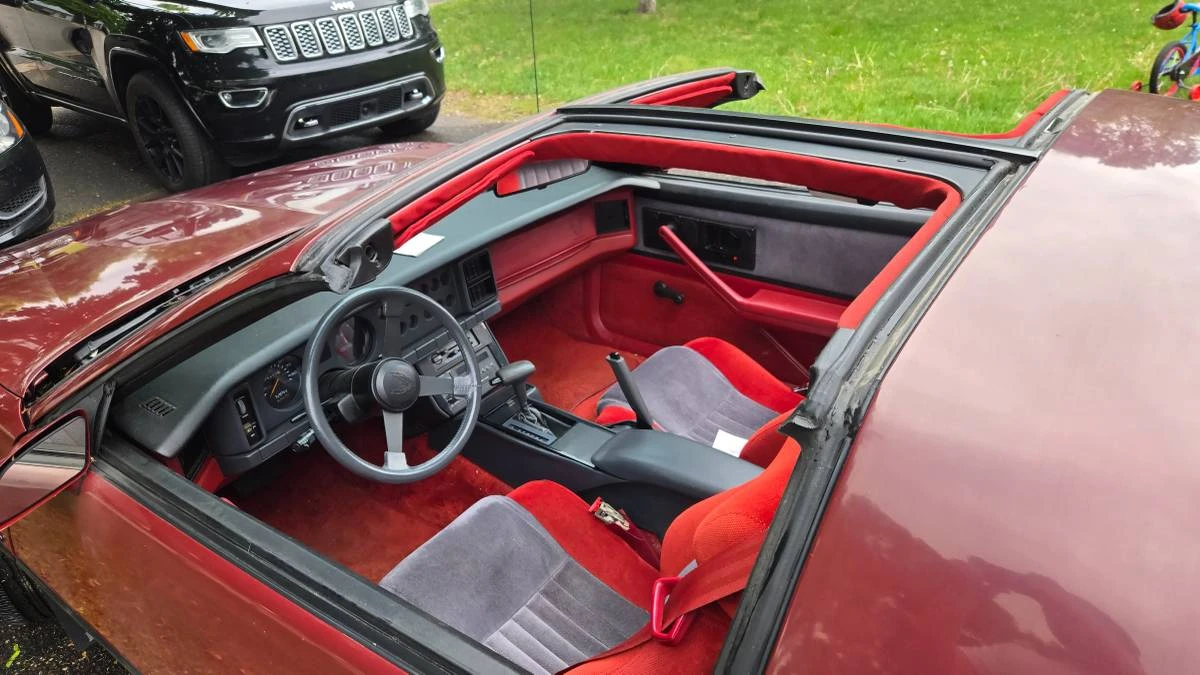 1985 Pontiac Firebird 3rd Gen - Image 9 of 13