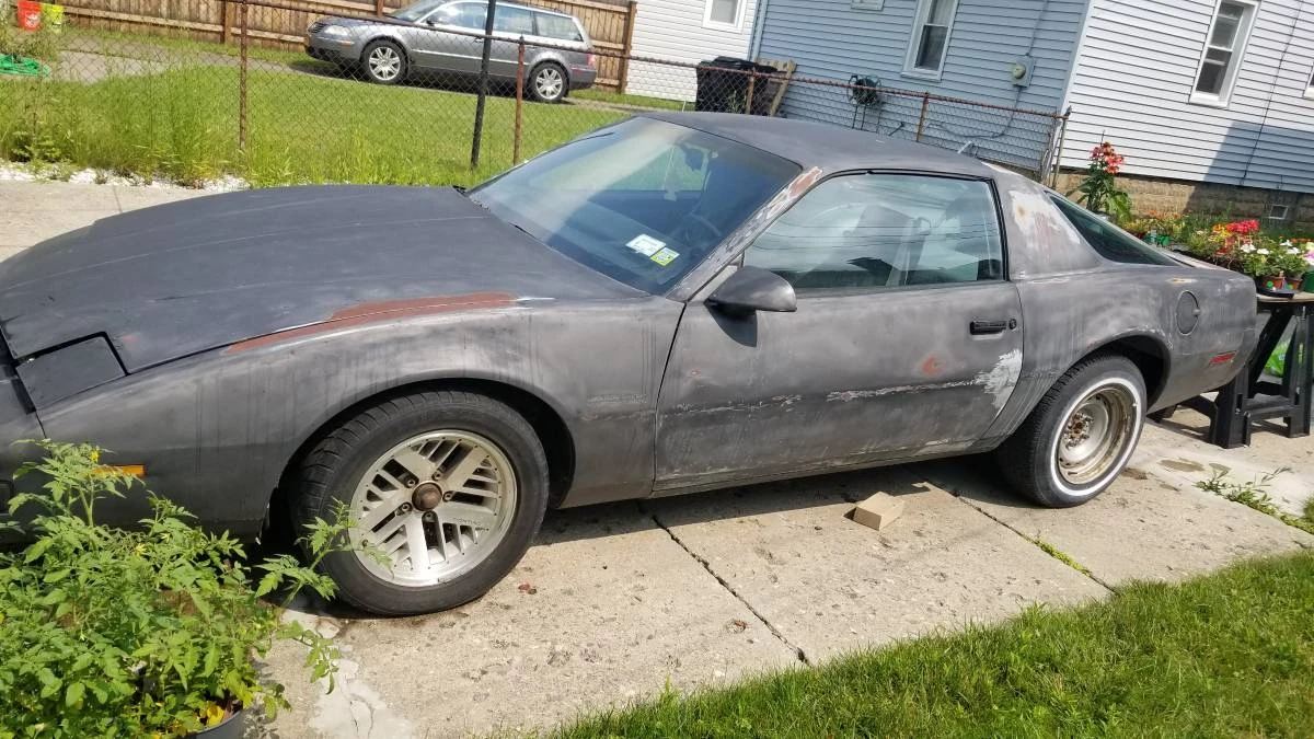 1985 Pontiac Firebird 3rd Gen - Image 3 of 18