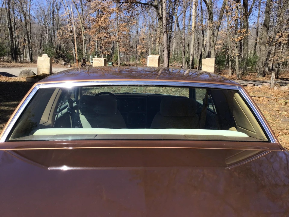 1985 Pontiac Grand Prix 3rd+ Gen - Image 22 of 31