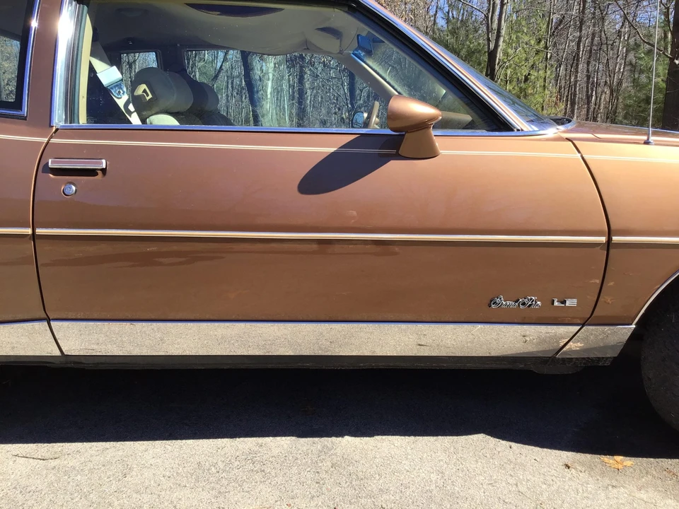 1985 Pontiac Grand Prix 3rd+ Gen - Image 12 of 31