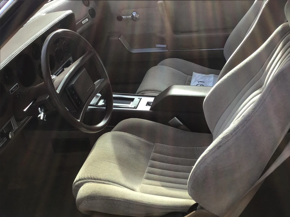 1985 Pontiac Grand Prix 3rd+ Gen - Image 26 of 31