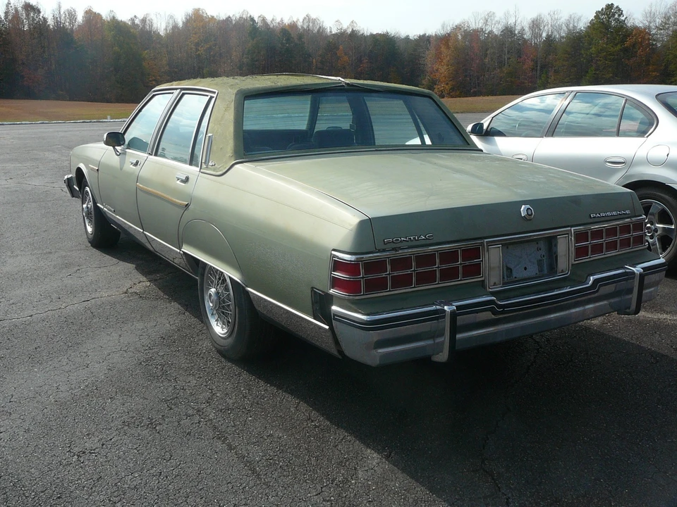 1985 Pontiac Parisienne - Image 6 of 20
