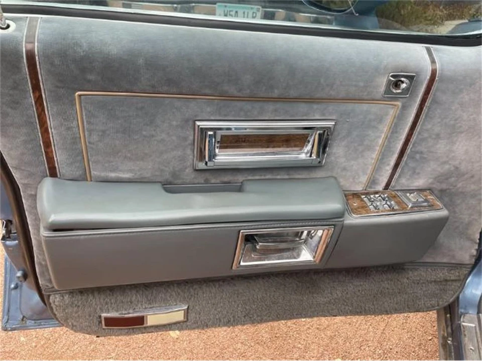 1985 Pontiac Parisienne - Image 8 of 20