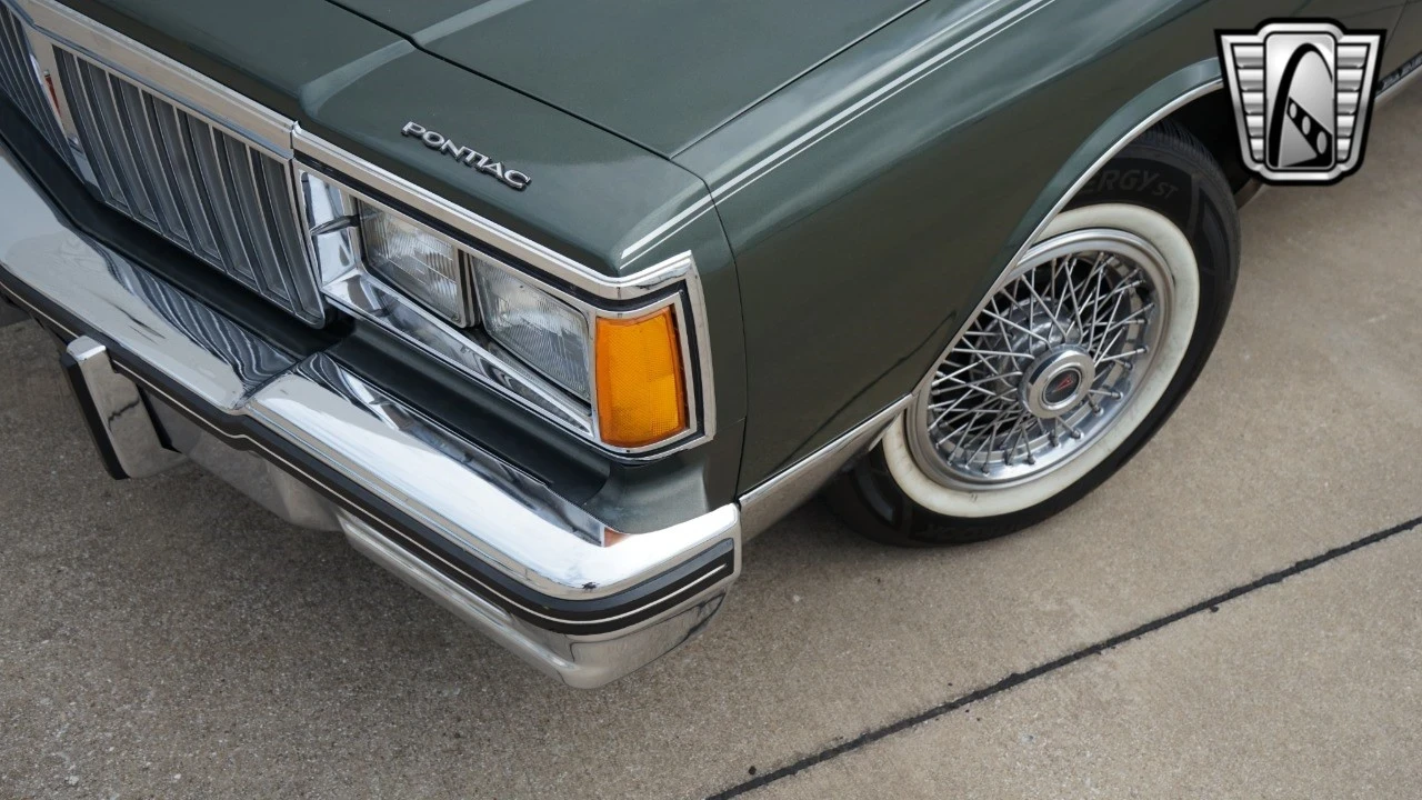 1985 Pontiac Parisienne - Image 14 of 21