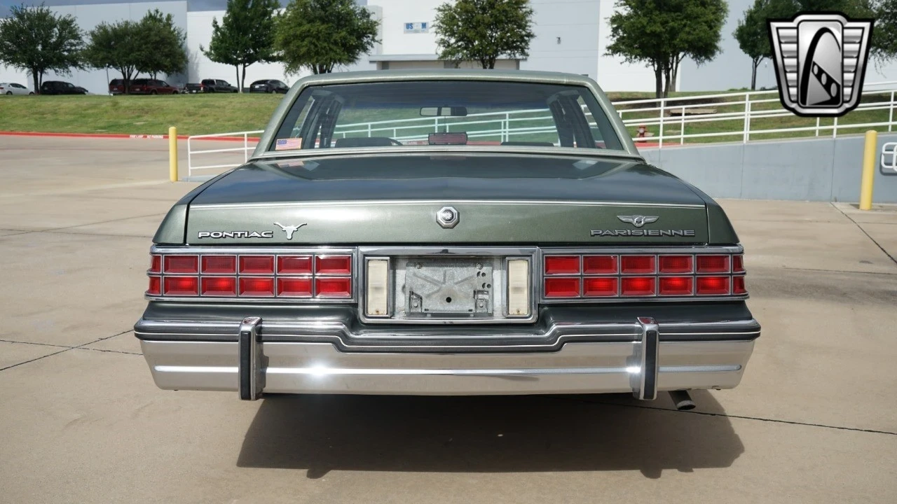 1985 Pontiac Parisienne - Image 5 of 21