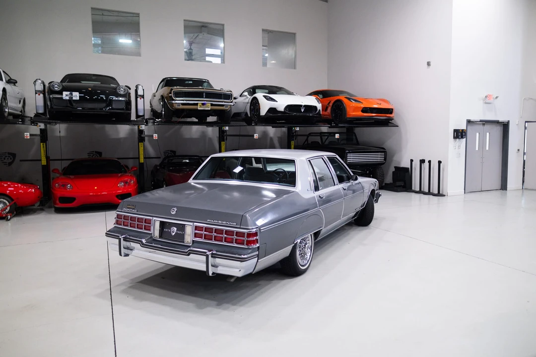 1985 Pontiac Parisienne - Image 20 of 31