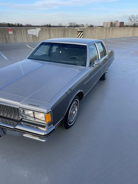 1985 Pontiac Parisienne - Image 18 of 31