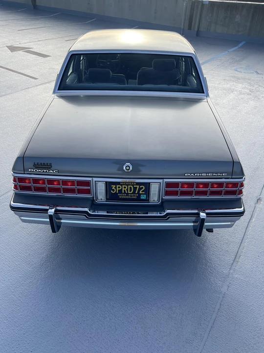 1985 Pontiac Parisienne - Image 25 of 31