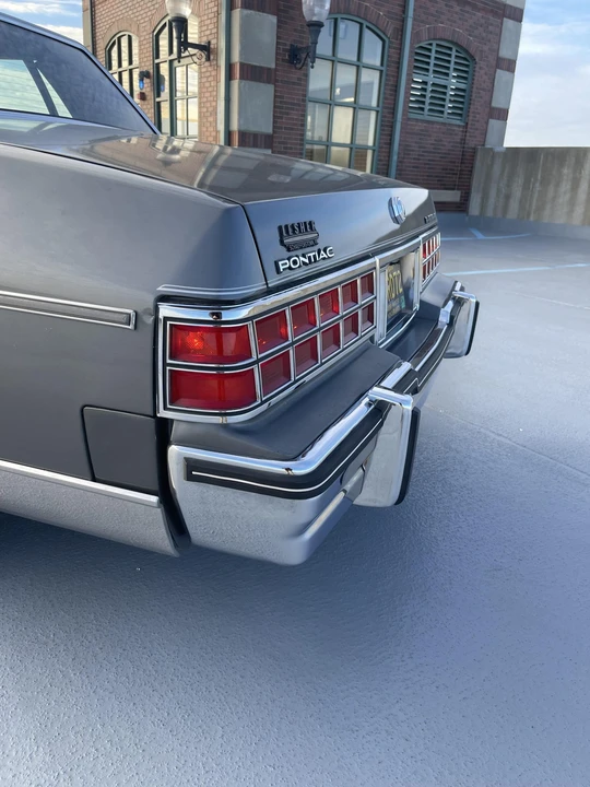 1985 Pontiac Parisienne - Image 24 of 31