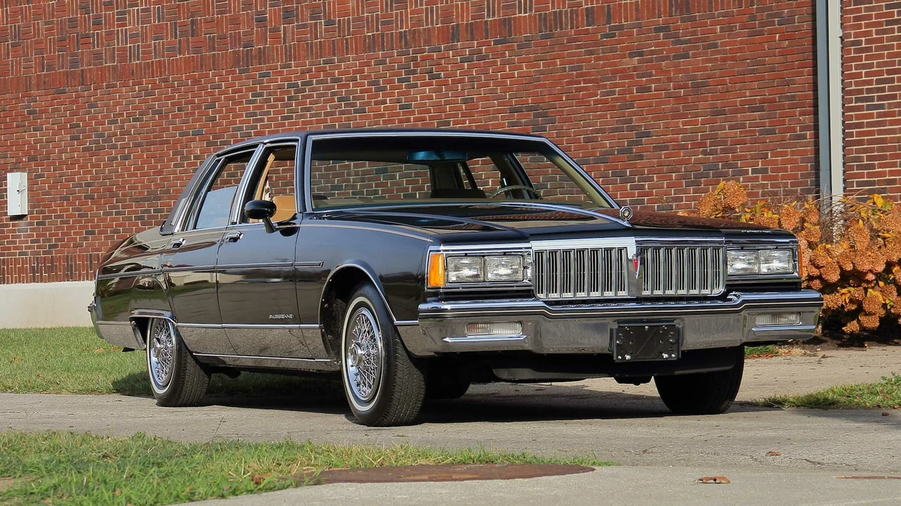 1985 Pontiac Parisienne - Image 20 of 26