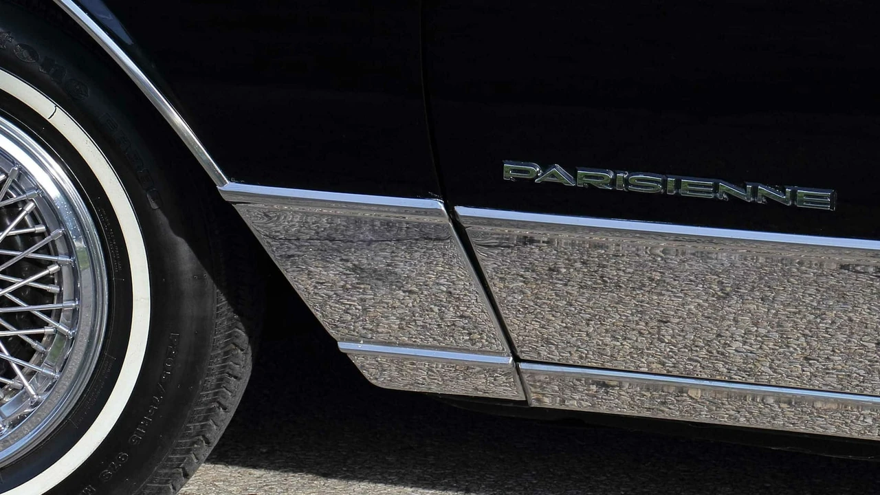 1985 Pontiac Parisienne - Image 26 of 26