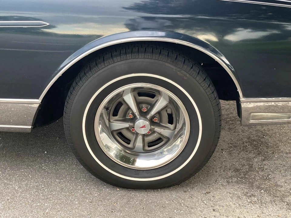 1985 Pontiac Parisienne - Image 11 of 31
