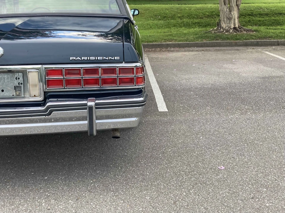 1985 Pontiac Parisienne - Image 19 of 31