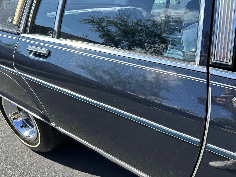 1985 Pontiac Parisienne - Image 11 of 31