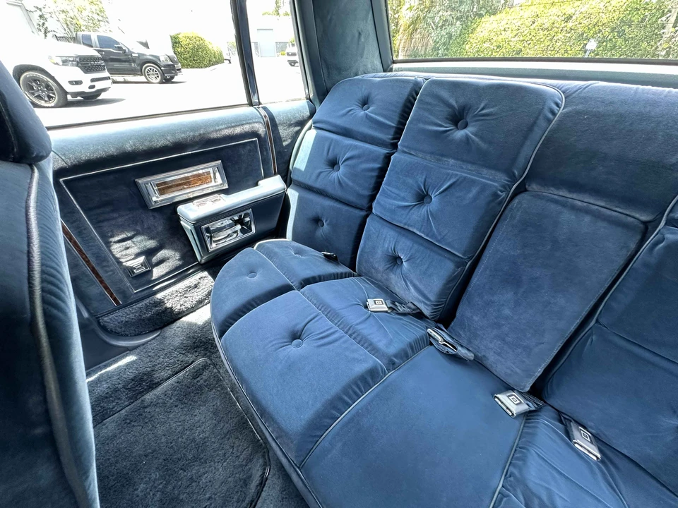 1985 Pontiac Parisienne - Image 26 of 31