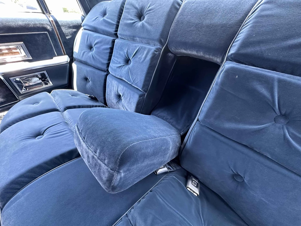 1985 Pontiac Parisienne - Image 29 of 31