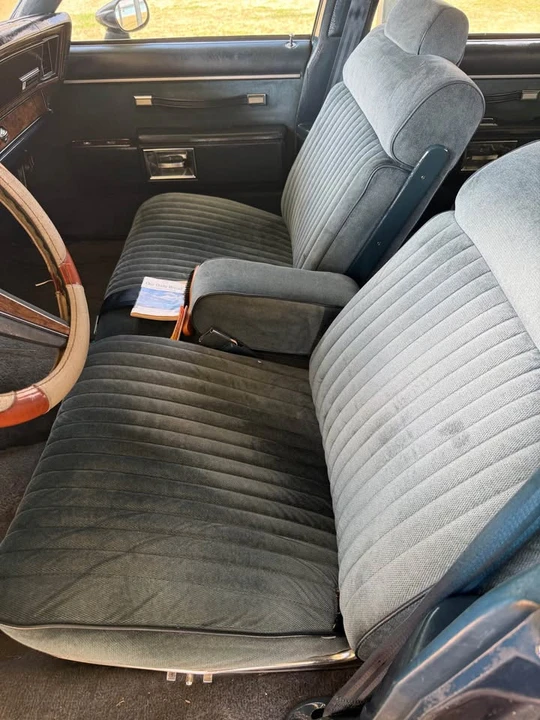 1985 Pontiac Parisienne - Image 7 of 10