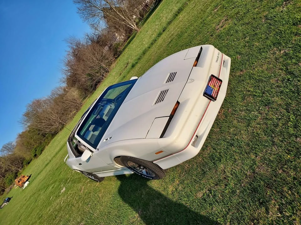 1985 Pontiac Firebird Trans Am 3rd Gen - Image 5 of 8